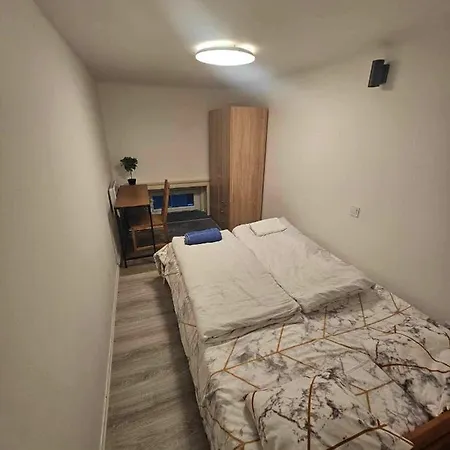 Apartment 7dab Josika Contactless Self Check-in